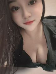 大奶温柔妹妹